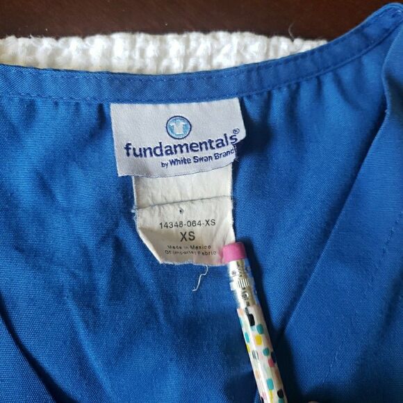 White Swan Fundamentals Scrub Top Blue Scrubs Medical Vet Side Tie Women Size XS - Picture 5 of 7